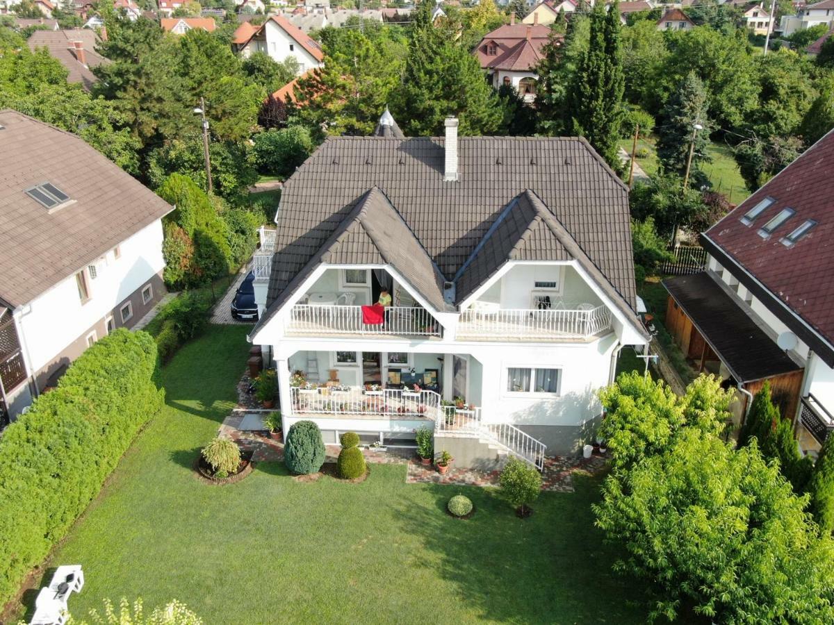 Ferienwohnung Ludika Vendeghaz Balatonfüred Exterior foto